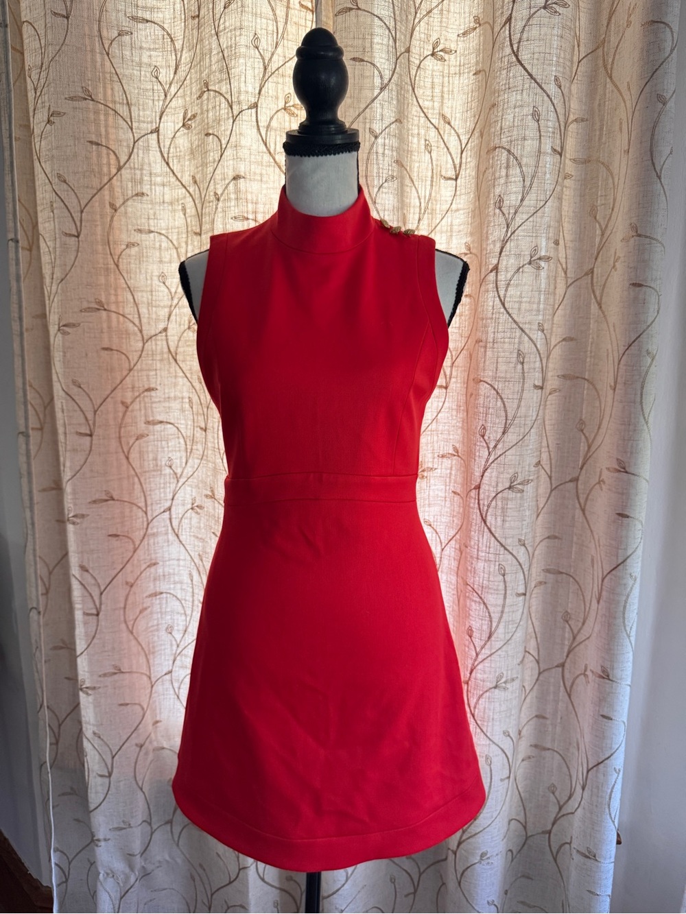 Alice + Olivia Vibrant Red Sleeveless Mock Neck Mini Dress